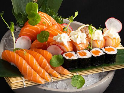 SUSHI SASHIMI MISTO